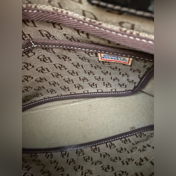 Dooney Bourke Small Tan & Brown Leather Tassel Shoulder Double Round Straps bag - Picture 6 of 16